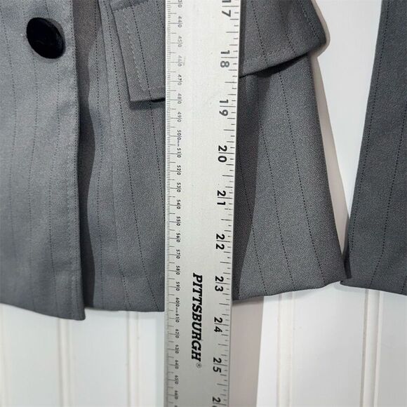 Vintage City Triangles Blazer Women’s 5 Gray Pinstripe Velvet Collar 80s 90s USA - Picture 8 of 10